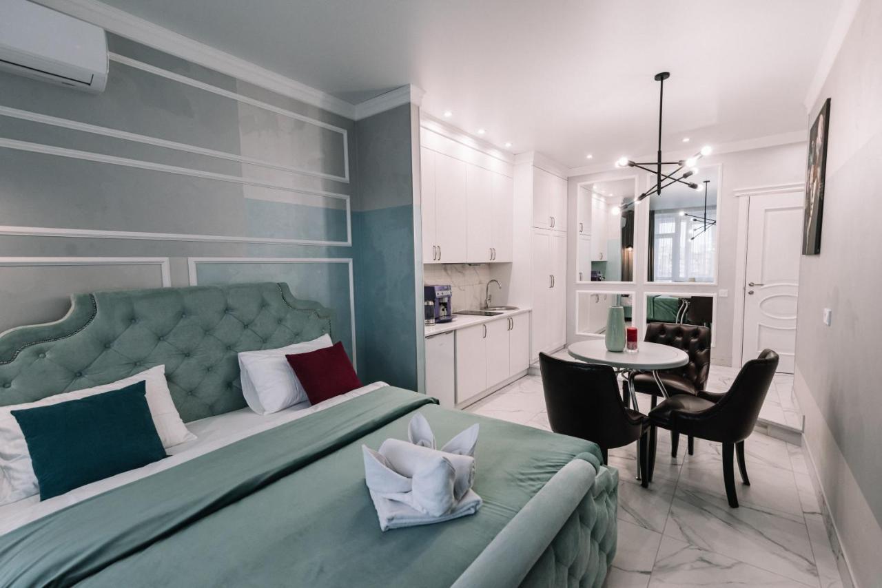 Royal Tower Vip Smart Apartments 1 Kiev Eksteriør bilde