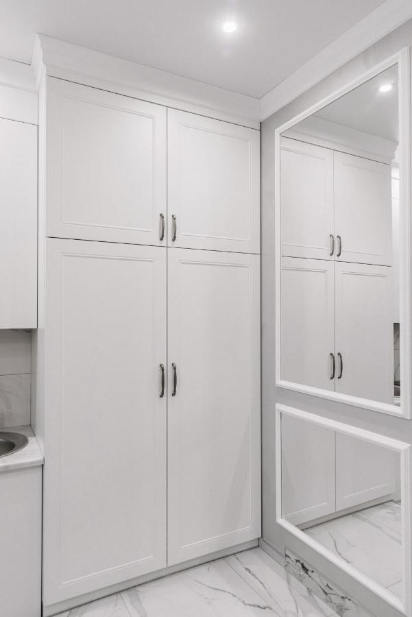 Royal Tower Vip Smart Apartments 1 Kiev Eksteriør bilde