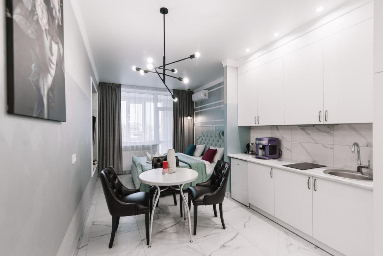 Royal Tower Vip Smart Apartments 1 Kiev Eksteriør bilde
