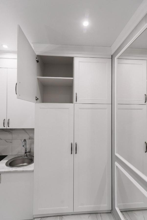 Royal Tower Vip Smart Apartments 1 Kiev Eksteriør bilde